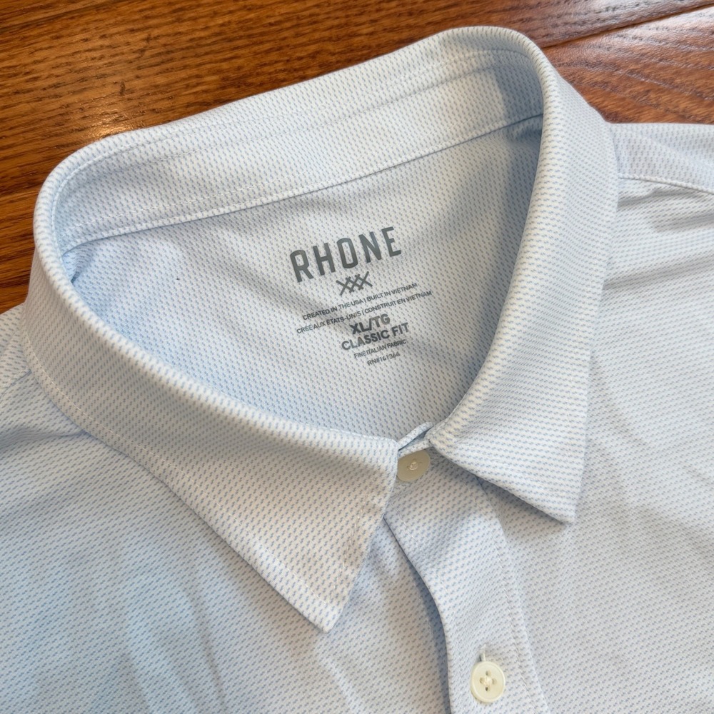 Rhone Commuter Button Down Shirt Mens XL White Blue Geometric Performance Tech